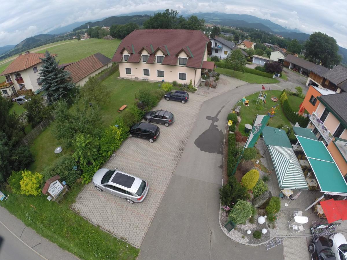 Restaurant Gaestehaus Seiger Sankt Lorenzen bei Knittelfeld Eksteriør bilde