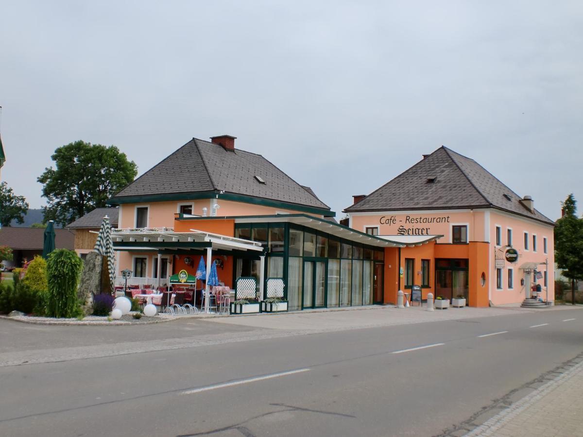 Restaurant Gaestehaus Seiger Sankt Lorenzen bei Knittelfeld Eksteriør bilde