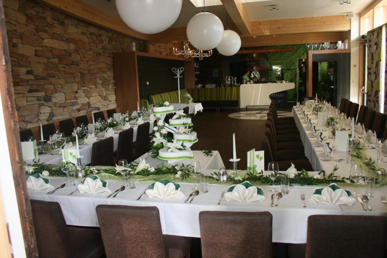 Restaurant Gaestehaus Seiger Sankt Lorenzen bei Knittelfeld Eksteriør bilde